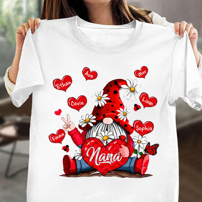 Giving Love To Nana Grandma Personalized Shirt, Mother's Day Gift for Mom, Mama, Parents, Mother, Grandmother - TSB30PS01