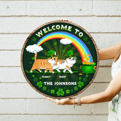 Lucky Cats With Rainbow Cat Personalized Round Wooden Sign, Personalized St. Patrick's Day Gift for Cat Lovers, Cat Dad, Cat Mom - WD011PS01 - BMGifts